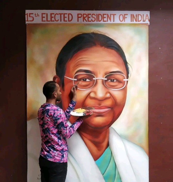 Painting of Indian President Draupadi Murmu - DesiPainters.com